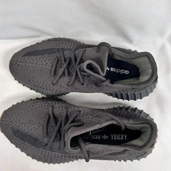 Yeezy Boost 350 V2 Cinder Size 5.5 Men Non-Reflective Sneakers - Picture 4 of 10